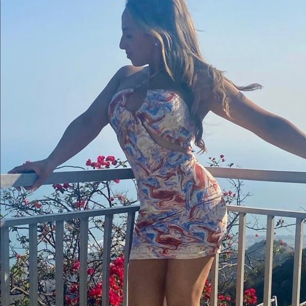 Mini dress.